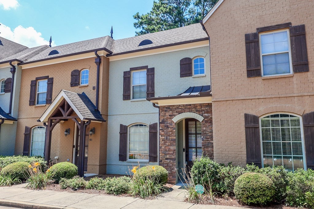 Photo of OXFORD, MS 38655 (MLS # 167982)