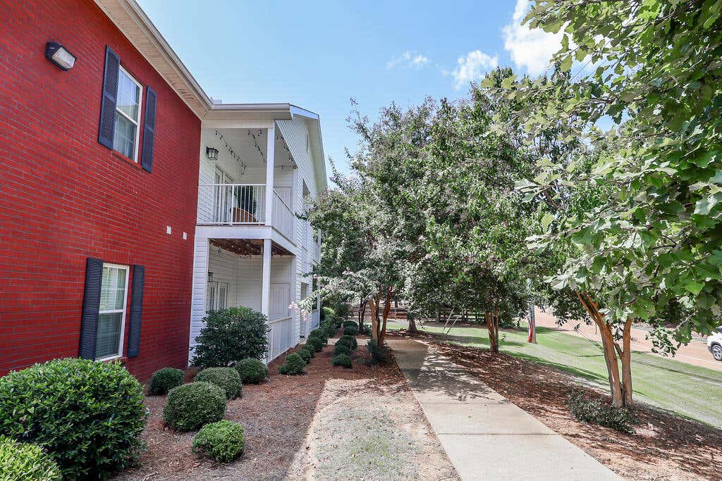 Photo of OXFORD, MS 38655 (MLS # 168227)