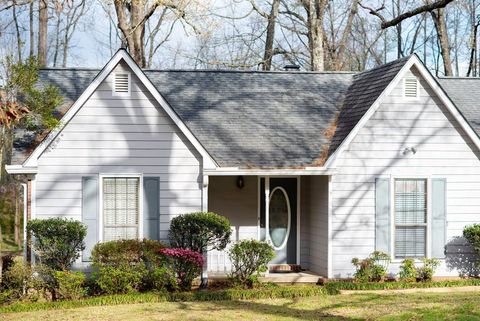 Photo of 100 Hillside Drive, OXFORD, MS 38655 (MLS # 166873)