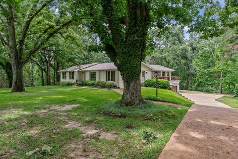Photo of 2235 Lee Loop, OXFORD, MS 38655 (MLS # 167725)