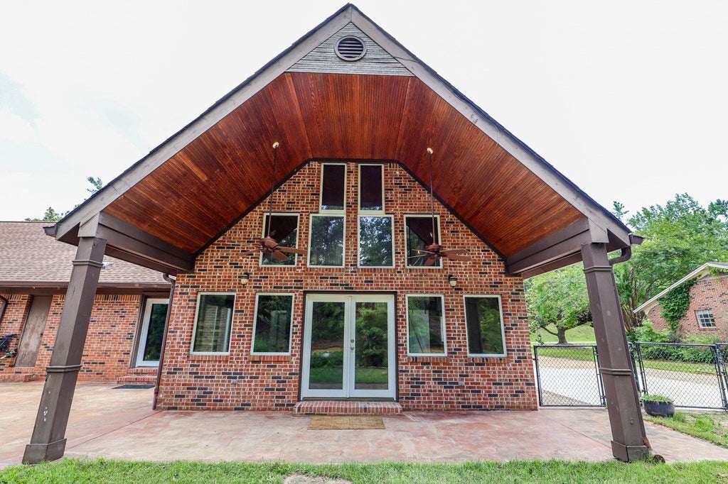 Photo of 1528 Larhonda DR, OXFORD, MS 38655 (MLS # 167733)