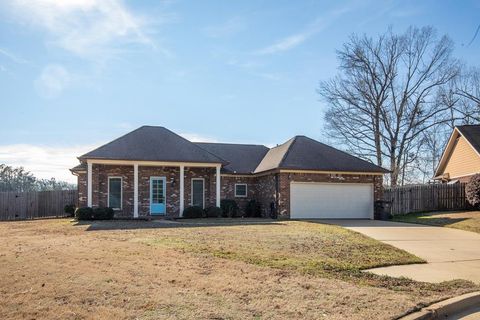 Photo of 118 Cross Creek Drive, OXFORD, MS 38655 (MLS # 164625)