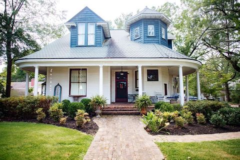 Photo of 706 S Lamar Blvd, OXFORD, MS 38655 (MLS # 161326)