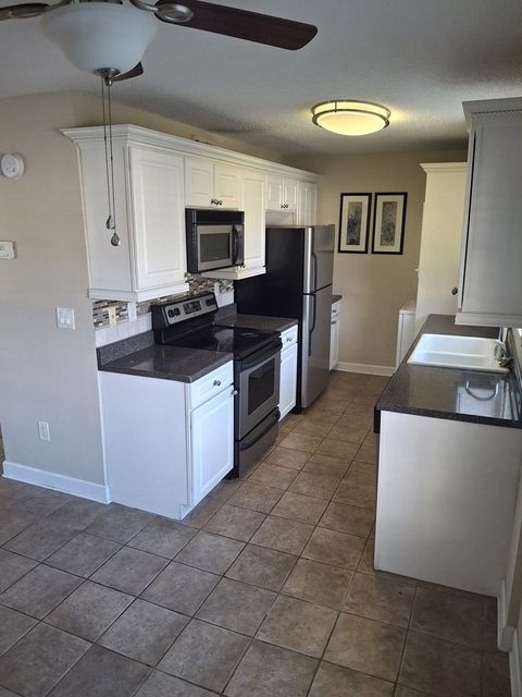 Photo of 180 1802 West Jackson Avenue, OXFORD, MS 38655 (MLS # 161998)