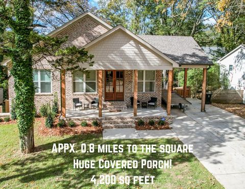 Photo of 1212 Beanland Dr, OXFORD, MS 38655 (MLS # 160162)