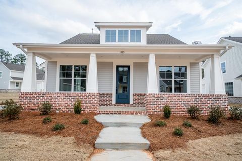 Photo of 800 Bear Oak Pointe, OXFORD, MS 38655 (MLS # 164496)