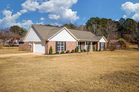 Photo of 106 Peyton Circle, OXFORD, MS 38655 (MLS # 164524)
