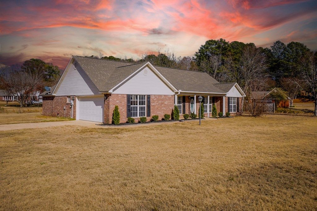 Photo of 106 Peyton Circle, OXFORD, MS 38655 (MLS # 164524)