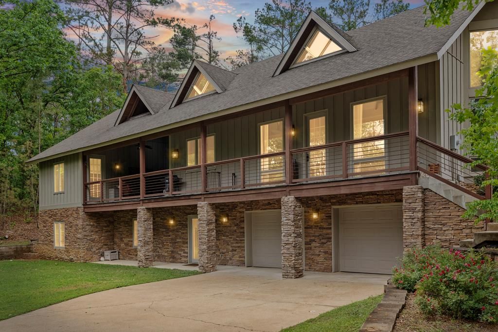 Photo of 908 Cumberland Ridge Road, OXFORD, MS 38655 (MLS # 167340)
