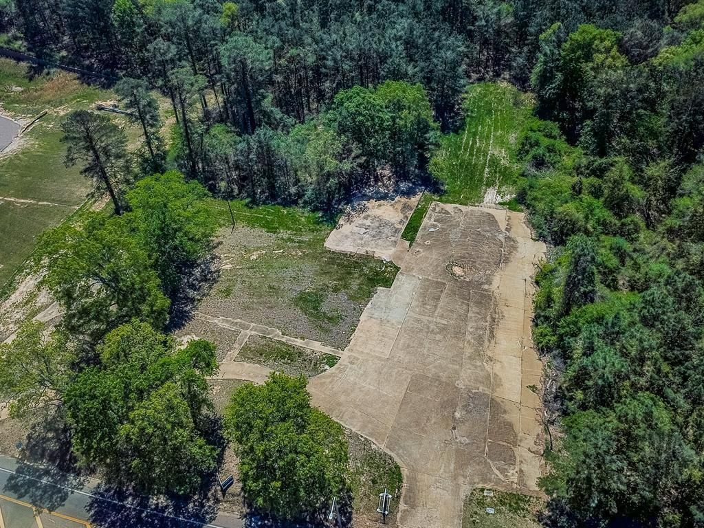 Photo of 1606 Hwy. 30, OXFORD, MS 38655 (MLS # 162049)