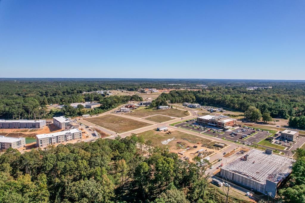 Photo of Lot 6 Ferndale Blvd, OXFORD, MS 38655 (MLS # 161921)