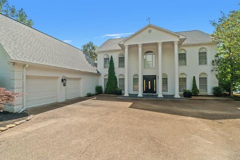 Photo of 2210 Longspur Pt, OXFORD, MS 38655 (MLS # 166835)