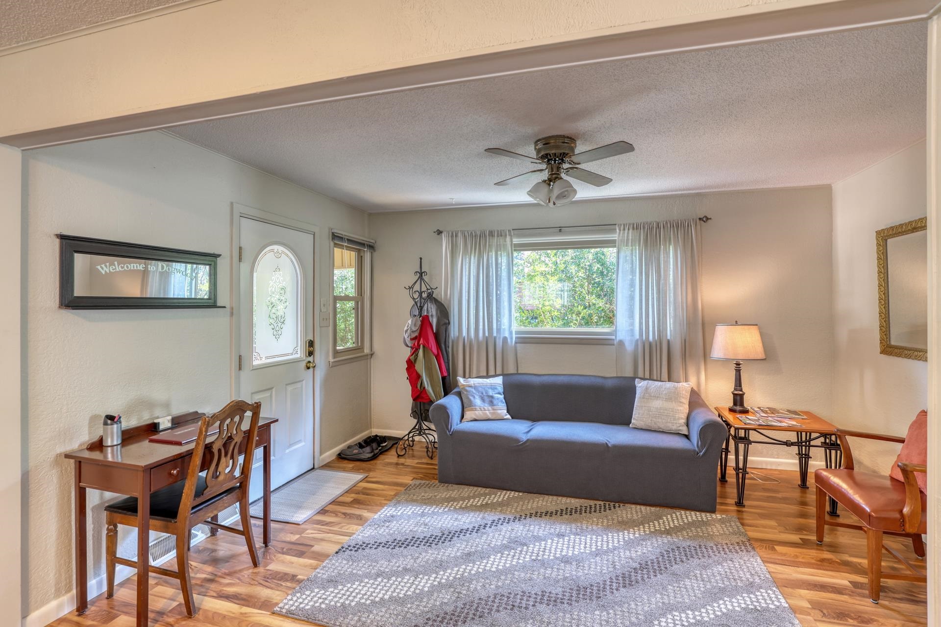 Deadwood, South Dakota 57732, United States, 1 Bedroom Bedrooms, ,1 BathroomBathrooms,Residential,Contingent,201352