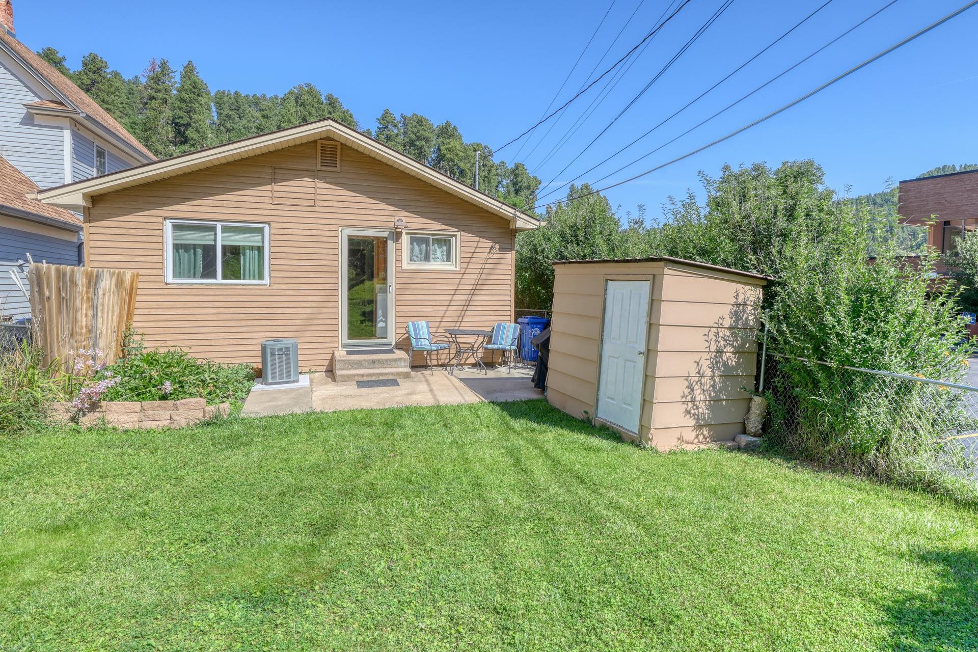 Deadwood, South Dakota 57732, United States, 1 Bedroom Bedrooms, ,1 BathroomBathrooms,Residential,Contingent,201352