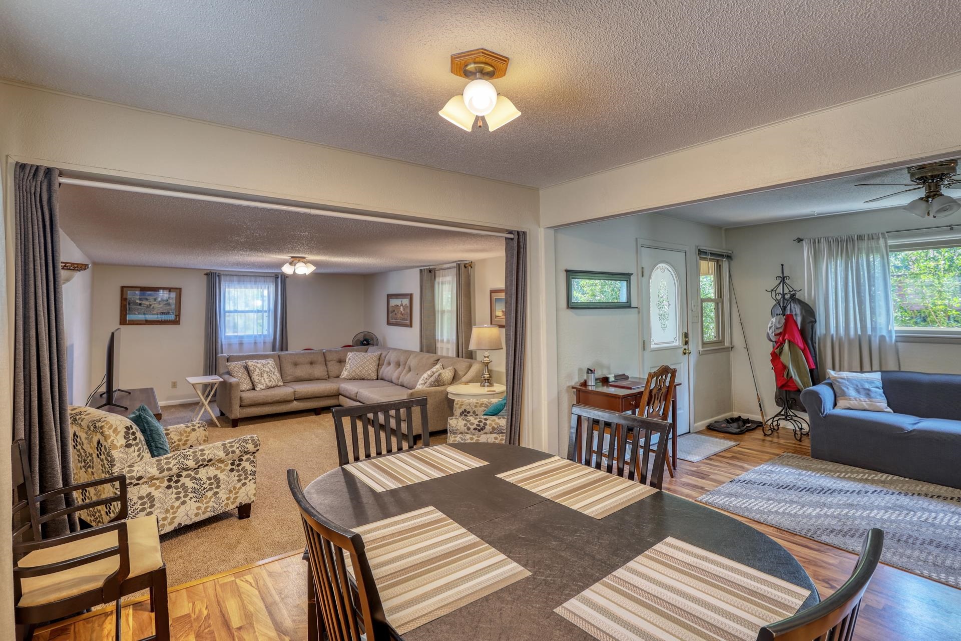 Deadwood, South Dakota 57732, United States, 1 Bedroom Bedrooms, ,1 BathroomBathrooms,Residential,Contingent,201352