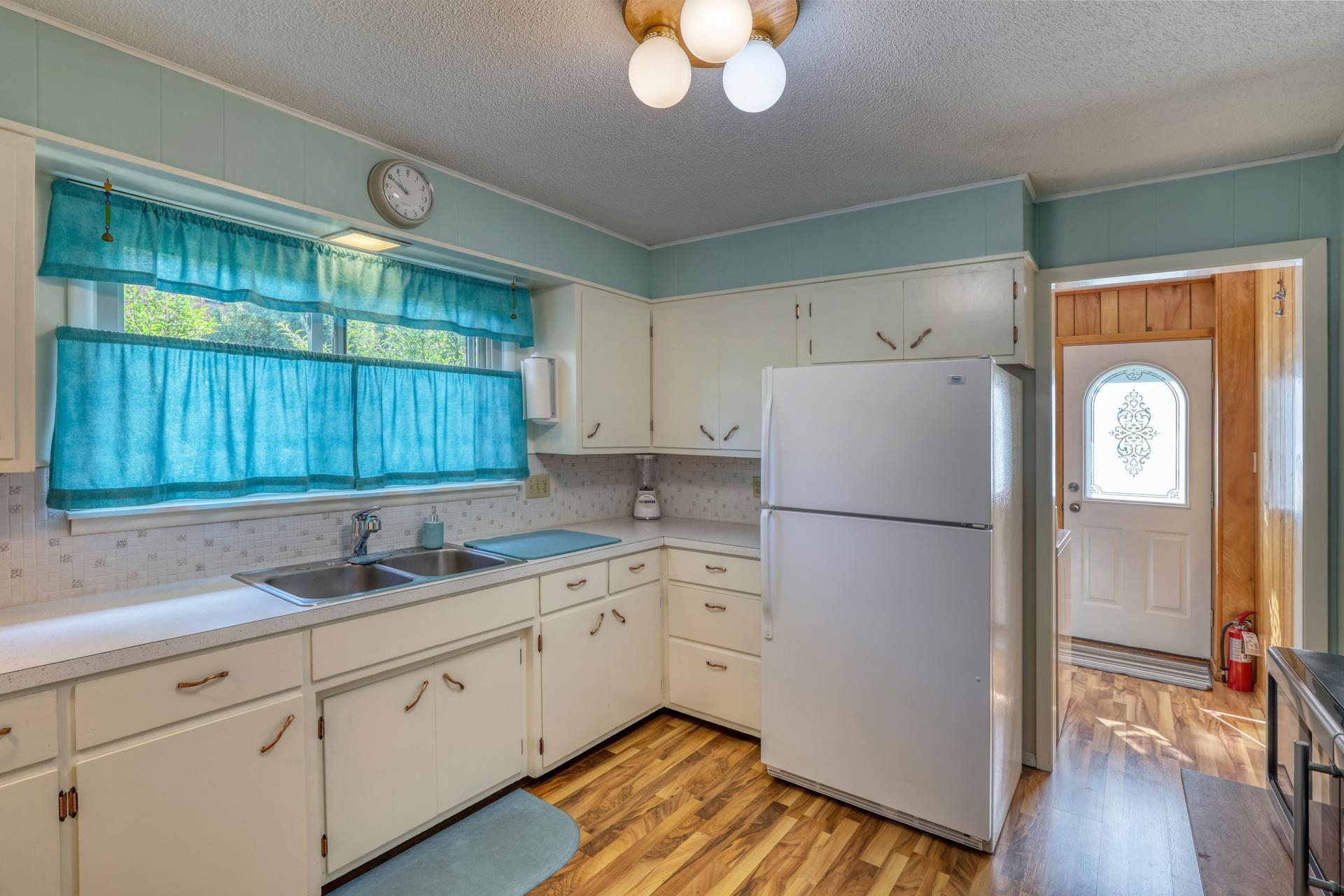 Deadwood, South Dakota 57732, United States, 1 Bedroom Bedrooms, ,1 BathroomBathrooms,Residential,Contingent,201352