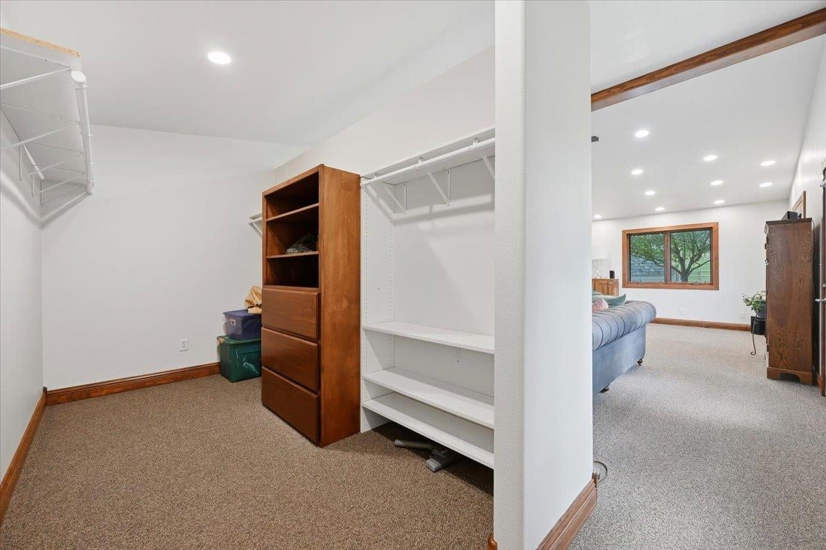 3035 Meadow Ln, Spearfish, SD, 57783, USA, 4 Bedrooms Bedrooms, ,4 BathroomsBathrooms,Residential,Active,3035 Meadow Ln,88713