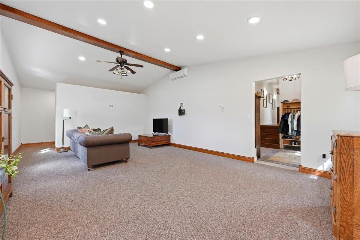 3035 Meadow Ln, Spearfish, SD, 57783, USA, 4 Bedrooms Bedrooms, ,4 BathroomsBathrooms,Residential,Active,3035 Meadow Ln,88713