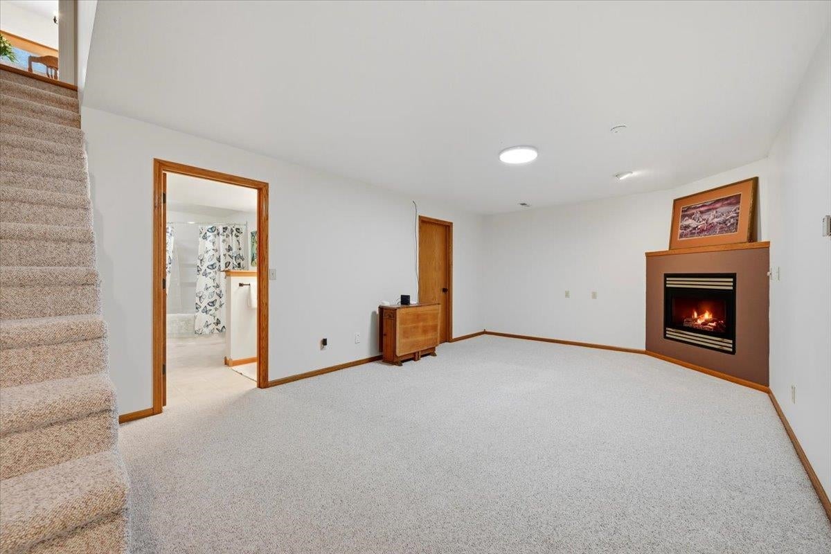 3035 Meadow Ln, Spearfish, SD, 57783, USA, 4 Bedrooms Bedrooms, ,4 BathroomsBathrooms,Residential,Active,3035 Meadow Ln,88713