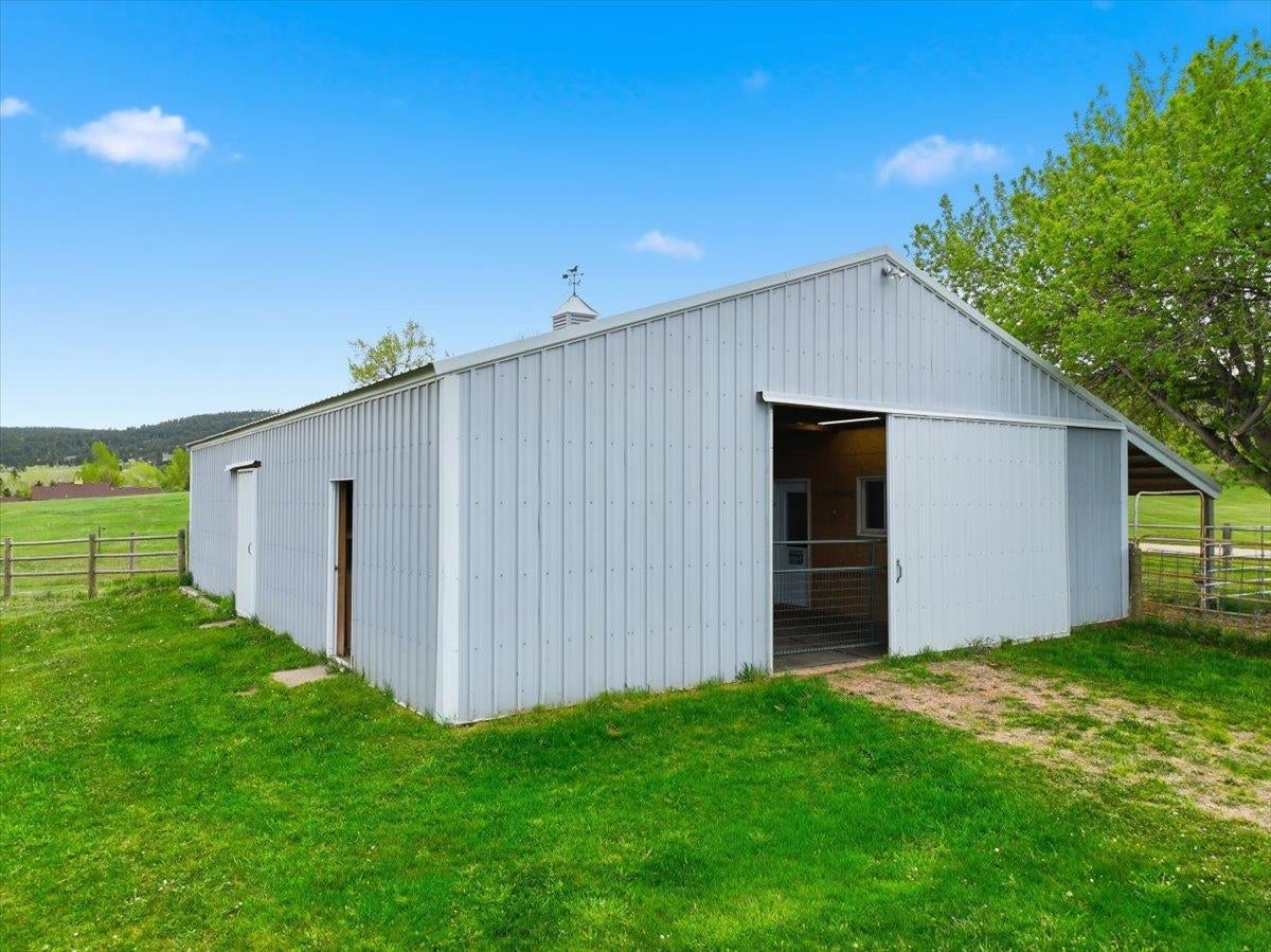 3035 Meadow Ln, Spearfish, SD, 57783, USA, 4 Bedrooms Bedrooms, ,4 BathroomsBathrooms,Residential,Active,3035 Meadow Ln,88713