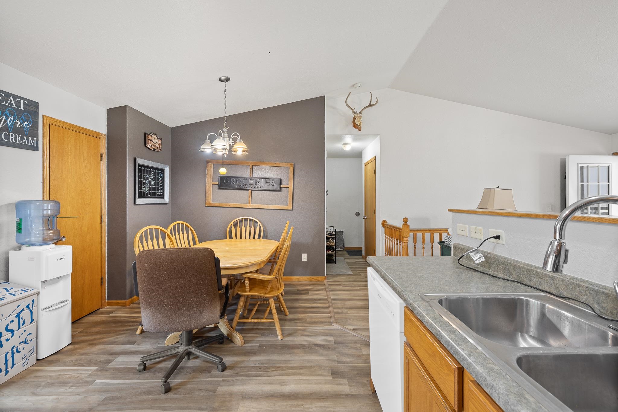 Black Hawk, South Dakota 57718, United States, 4 Bedrooms Bedrooms, ,3 BathroomsBathrooms,Residential,Active,166410