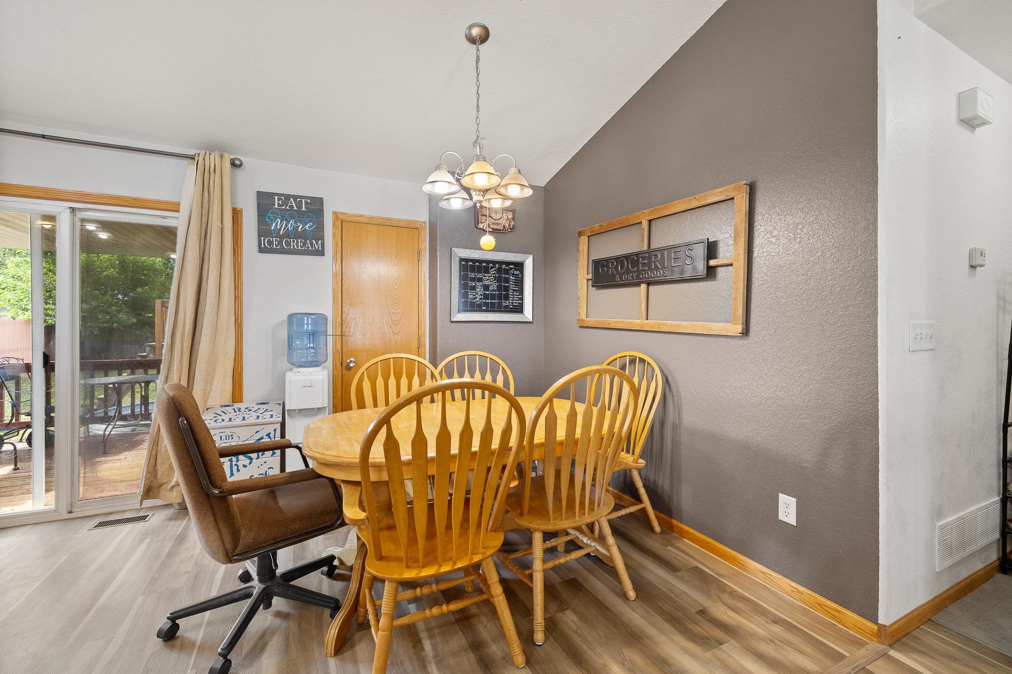 Black Hawk, South Dakota 57718, United States, 4 Bedrooms Bedrooms, ,3 BathroomsBathrooms,Residential,Active,166410