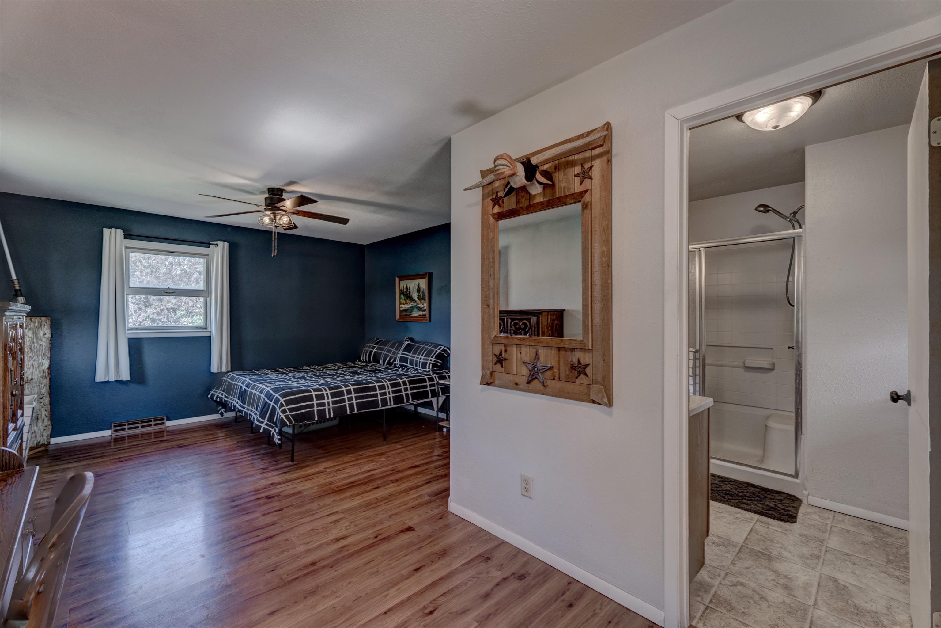 Newell, South Dakota 57760, United States, 4 Bedrooms Bedrooms, ,2 BathroomsBathrooms,Residential,Active,158142