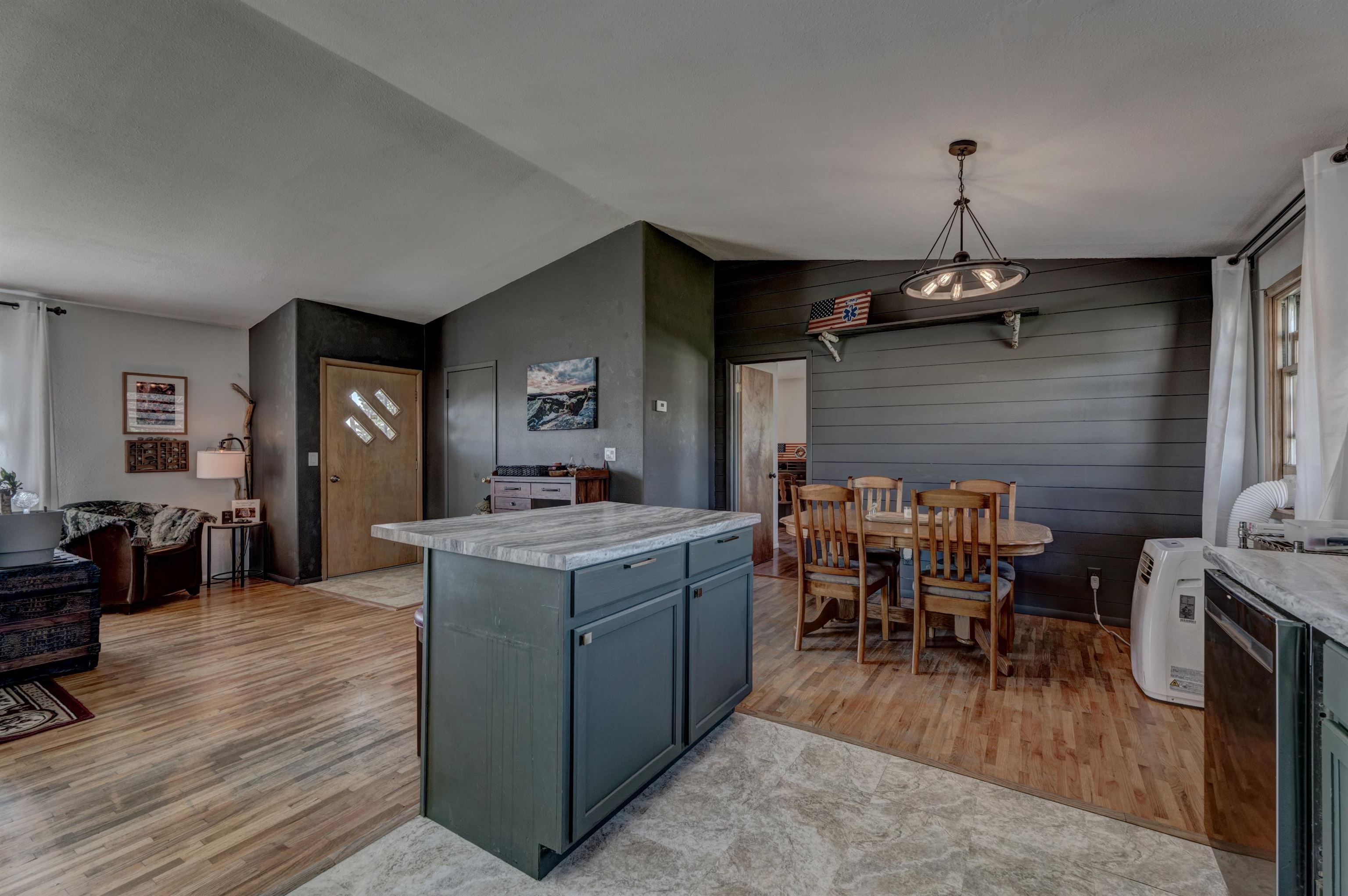 Newell, South Dakota 57760, United States, 4 Bedrooms Bedrooms, ,2 BathroomsBathrooms,Residential,Active,158142