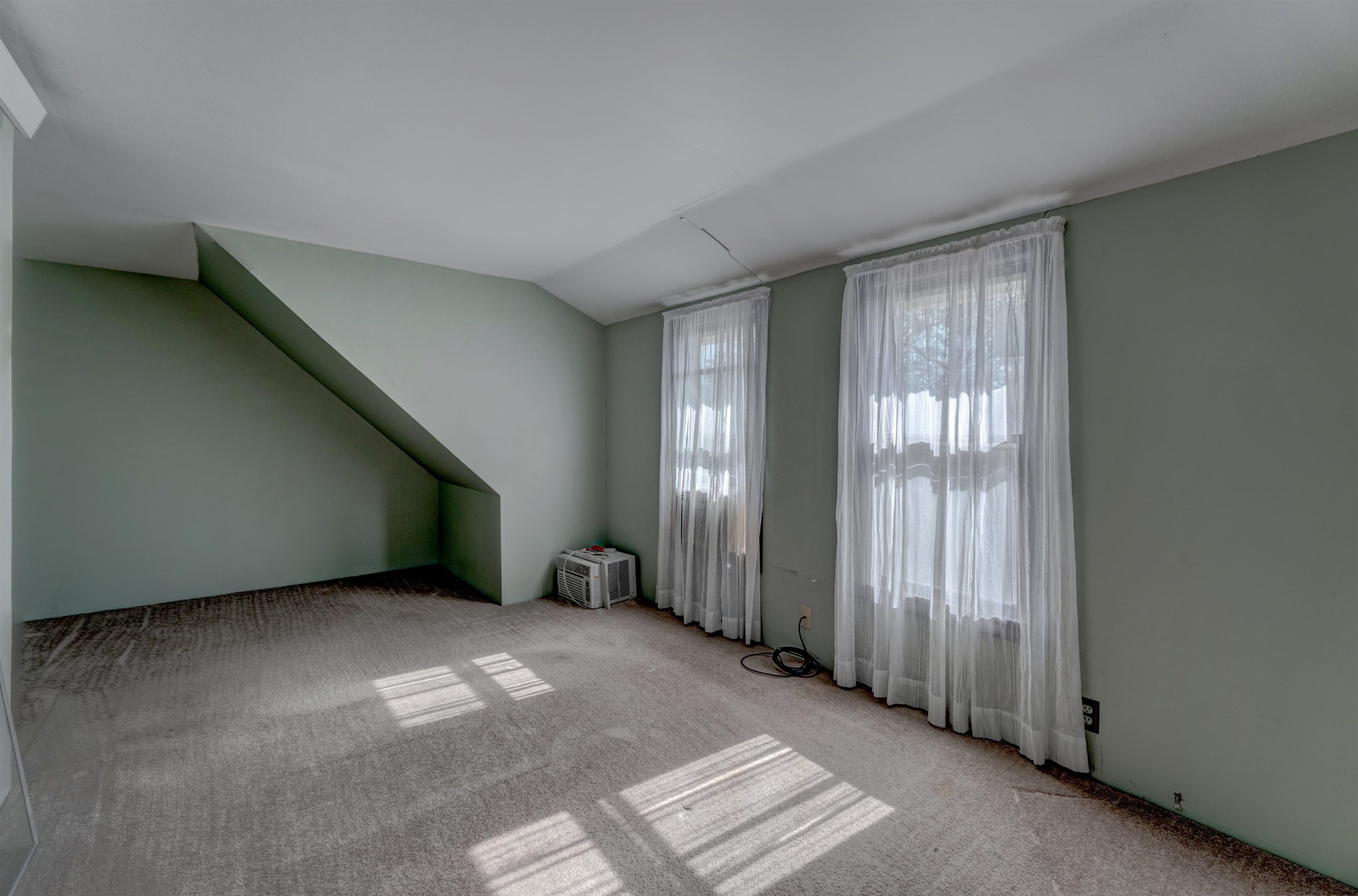 New Underwood, South Dakota 57761, United States, 3 Bedrooms Bedrooms, ,1 BathroomBathrooms,Residential,Active,173921