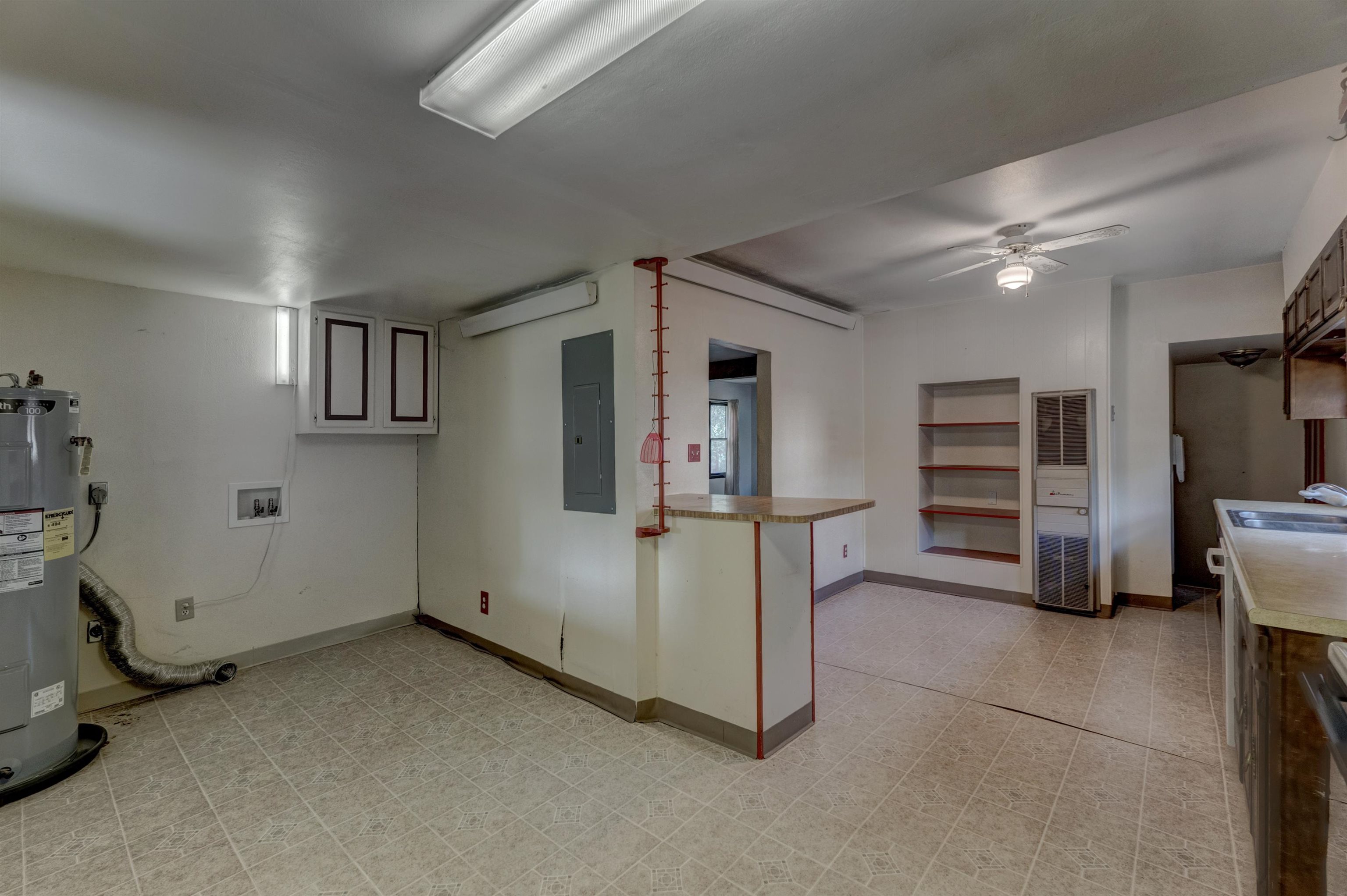 New Underwood, South Dakota 57761, United States, 3 Bedrooms Bedrooms, ,1 BathroomBathrooms,Residential,Active,173921