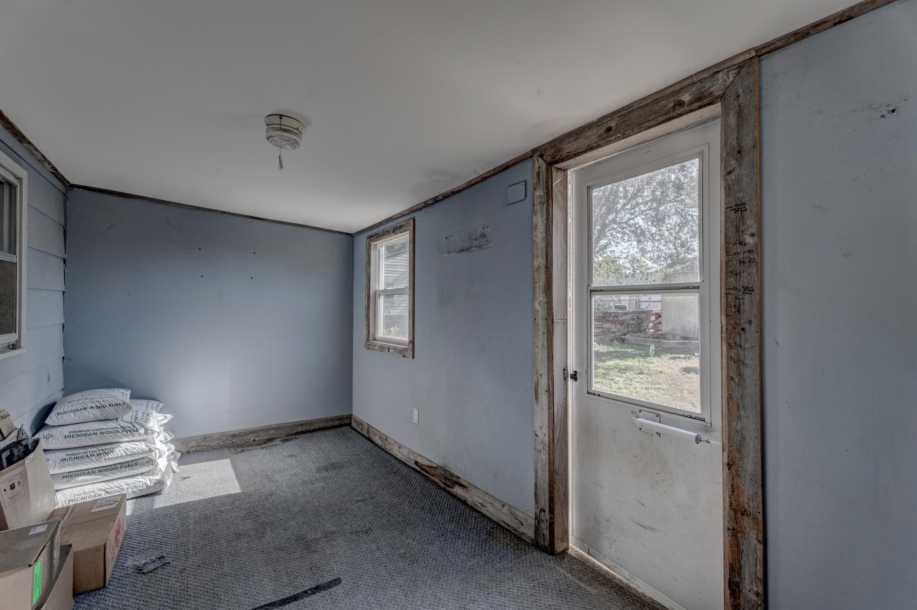 New Underwood, South Dakota 57761, United States, 3 Bedrooms Bedrooms, ,1 BathroomBathrooms,Residential,Active,173921