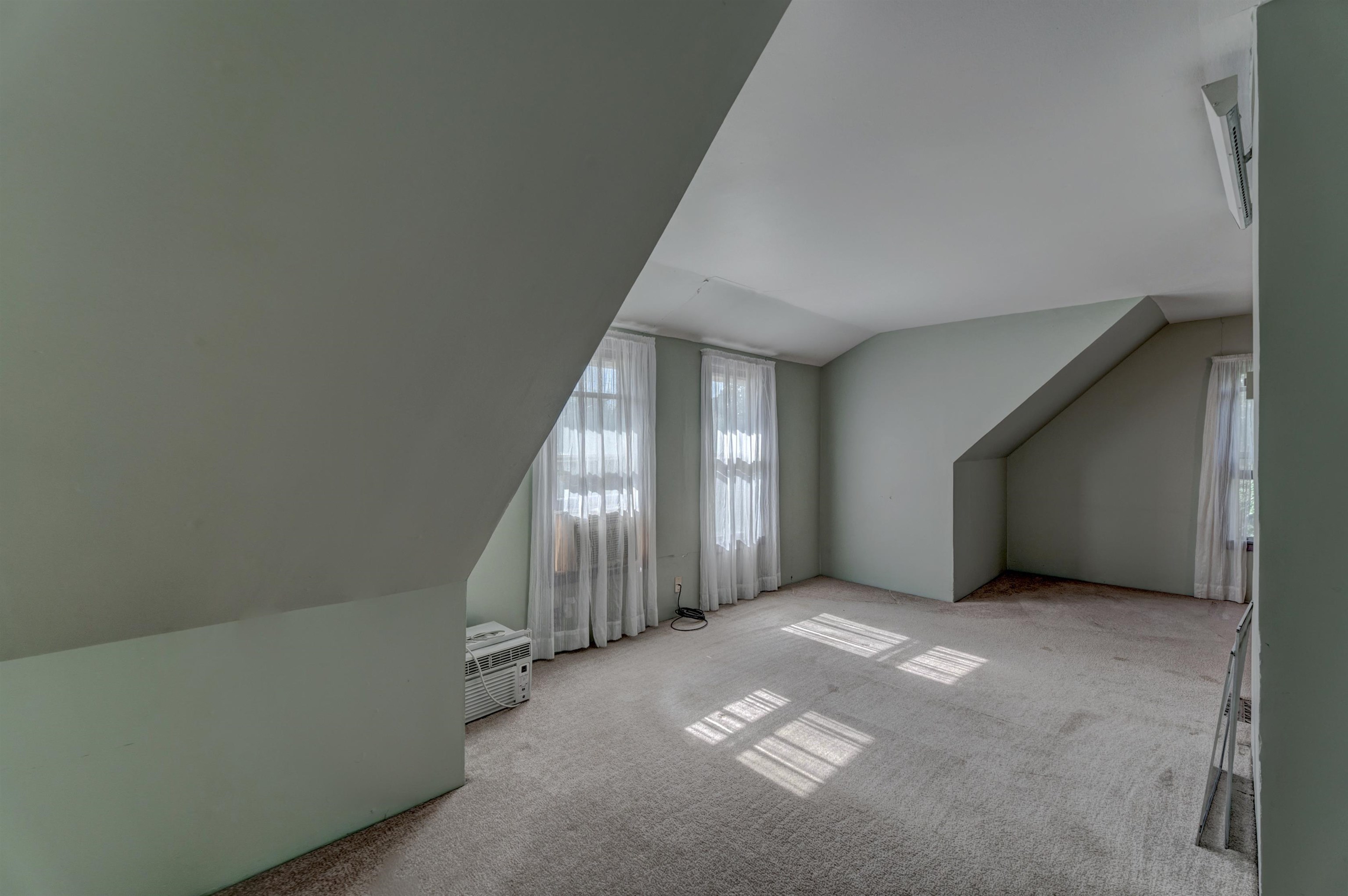 New Underwood, South Dakota 57761, United States, 3 Bedrooms Bedrooms, ,1 BathroomBathrooms,Residential,Active,173921