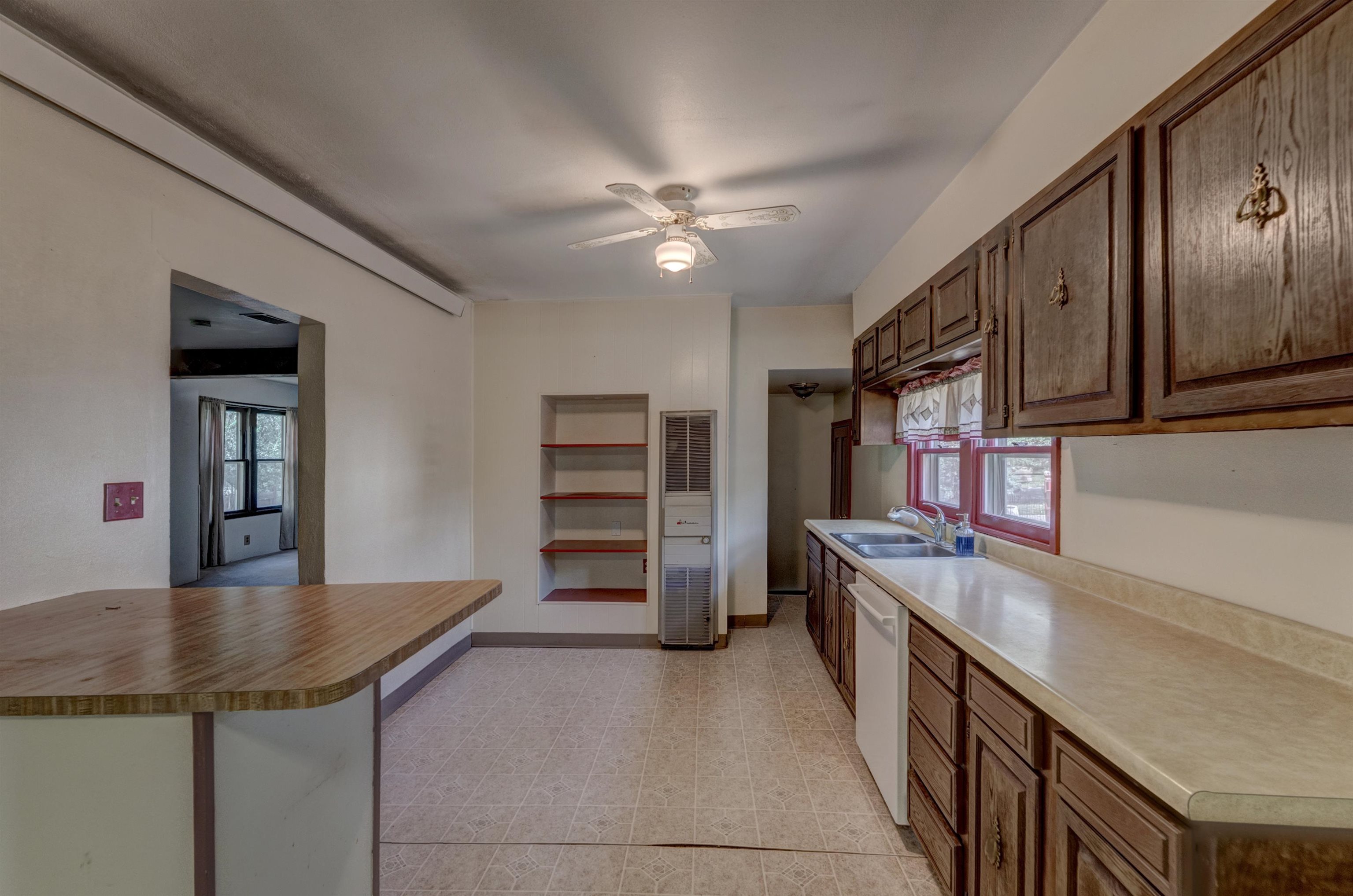 New Underwood, South Dakota 57761, United States, 3 Bedrooms Bedrooms, ,1 BathroomBathrooms,Residential,Active,173921