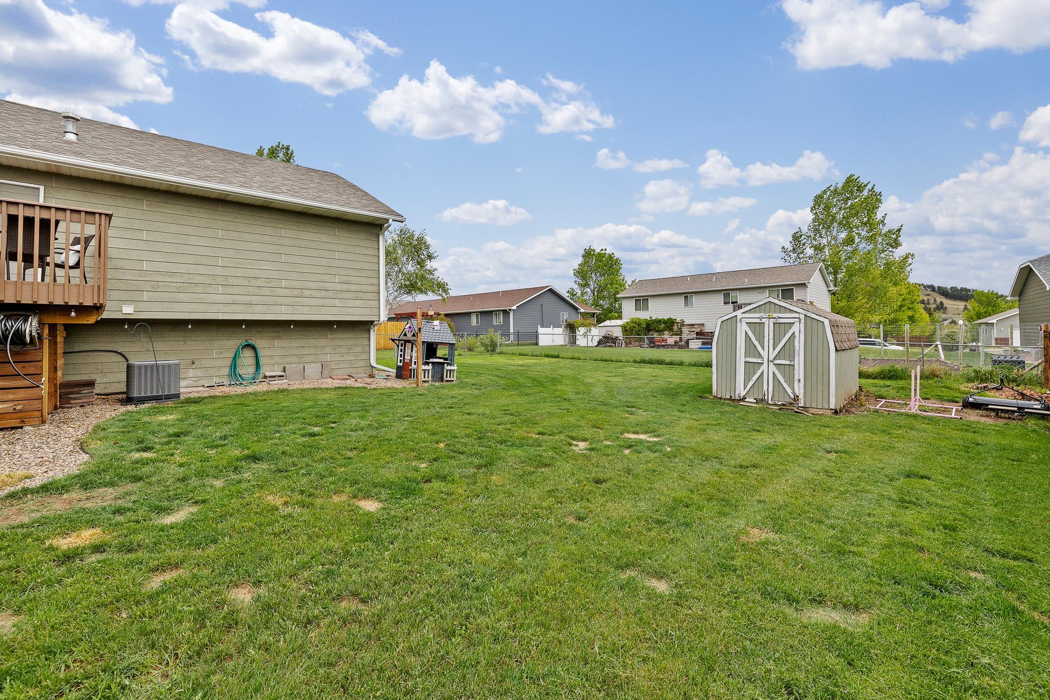 Summerset, South Dakota 57718, United States, 4 Bedrooms Bedrooms, ,2 BathroomsBathrooms,Residential,Active,134653