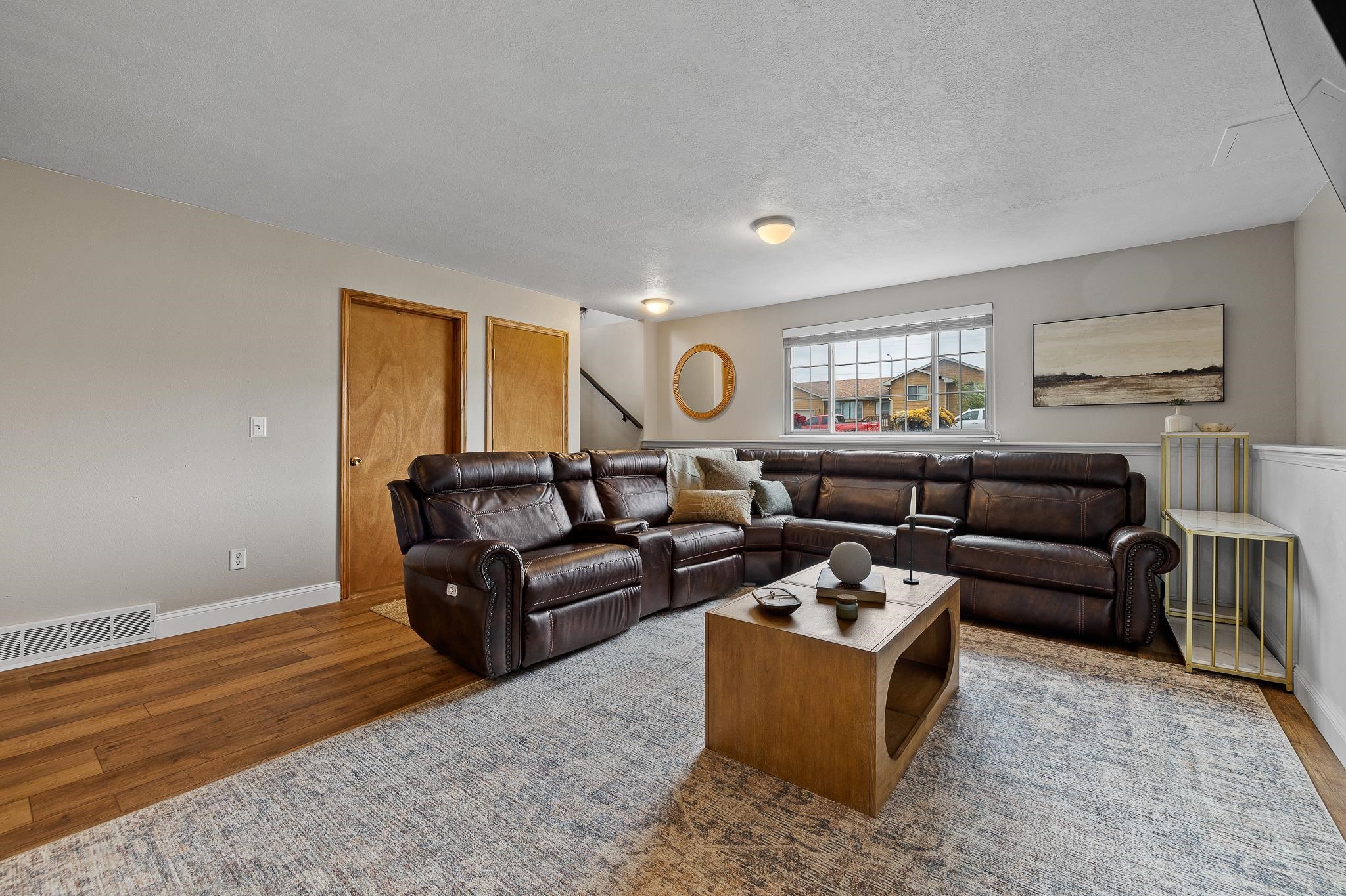 Summerset, South Dakota 57718, United States, 4 Bedrooms Bedrooms, ,2 BathroomsBathrooms,Residential,Active,134653