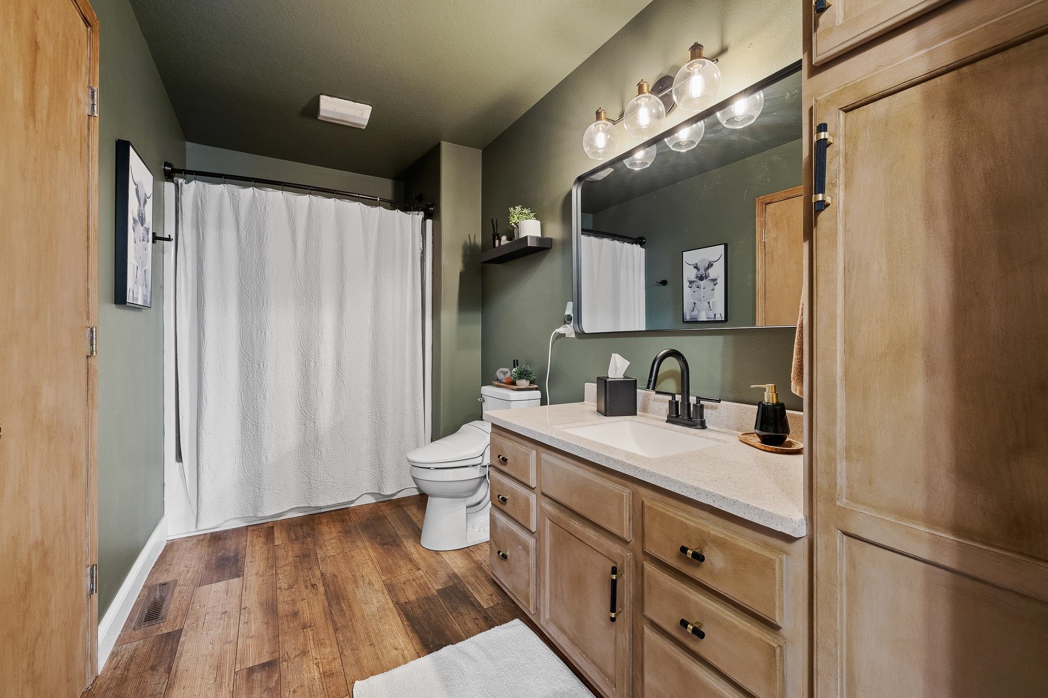 Summerset, South Dakota 57718, United States, 4 Bedrooms Bedrooms, ,2 BathroomsBathrooms,Residential,Active,134653