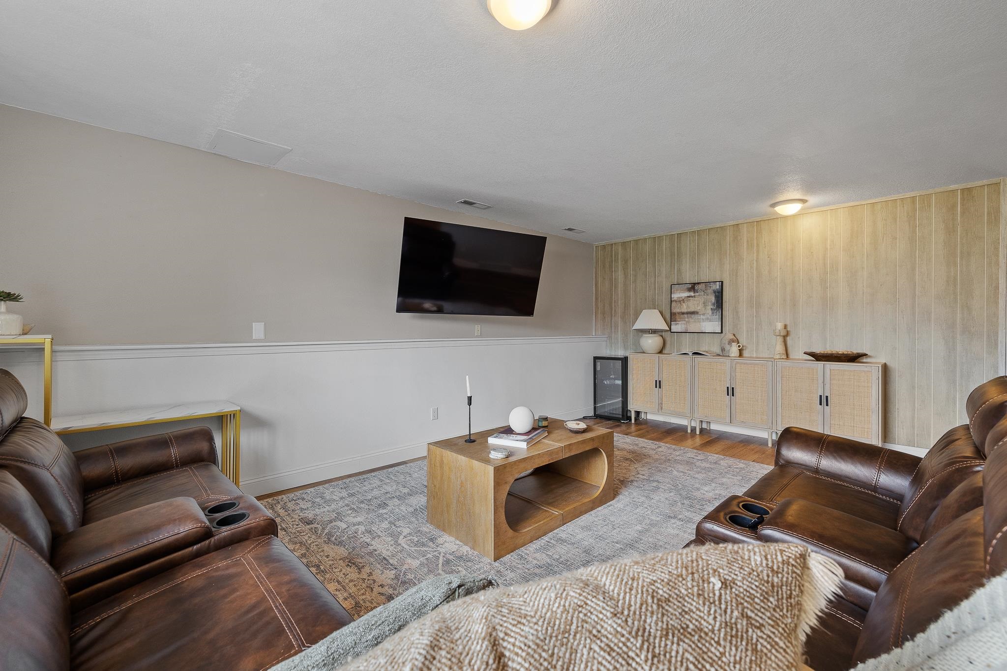 Summerset, South Dakota 57718, United States, 4 Bedrooms Bedrooms, ,2 BathroomsBathrooms,Residential,Active,134653