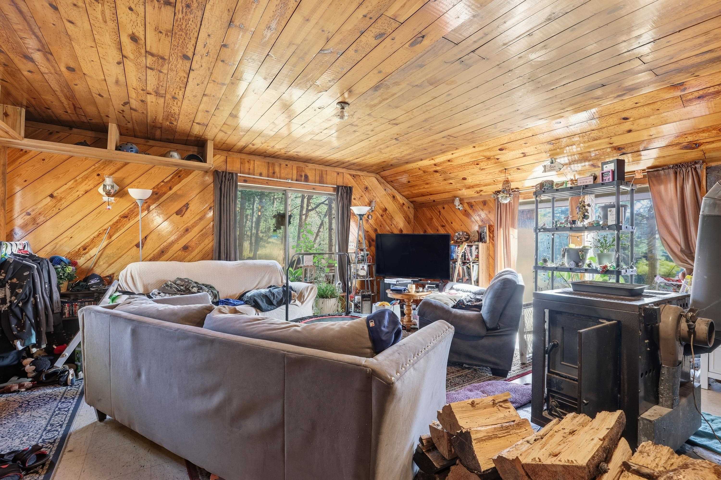 Hill City, South Dakota 57730, United States, 2 Bedrooms Bedrooms, ,1 BathroomBathrooms,Residential,Active,232619