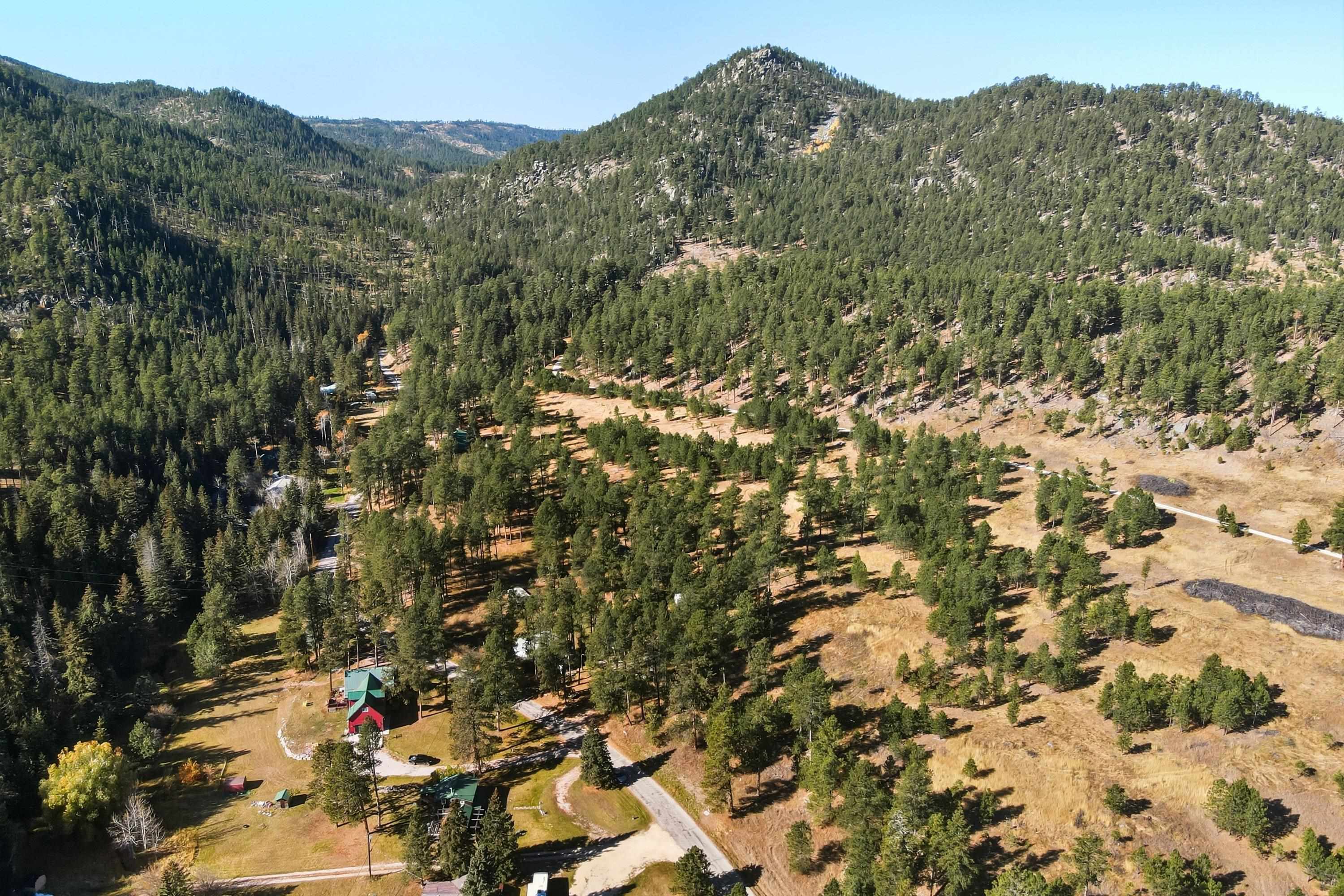 Hill City, South Dakota 57730, United States, 2 Bedrooms Bedrooms, ,1 BathroomBathrooms,Residential,Active,232619