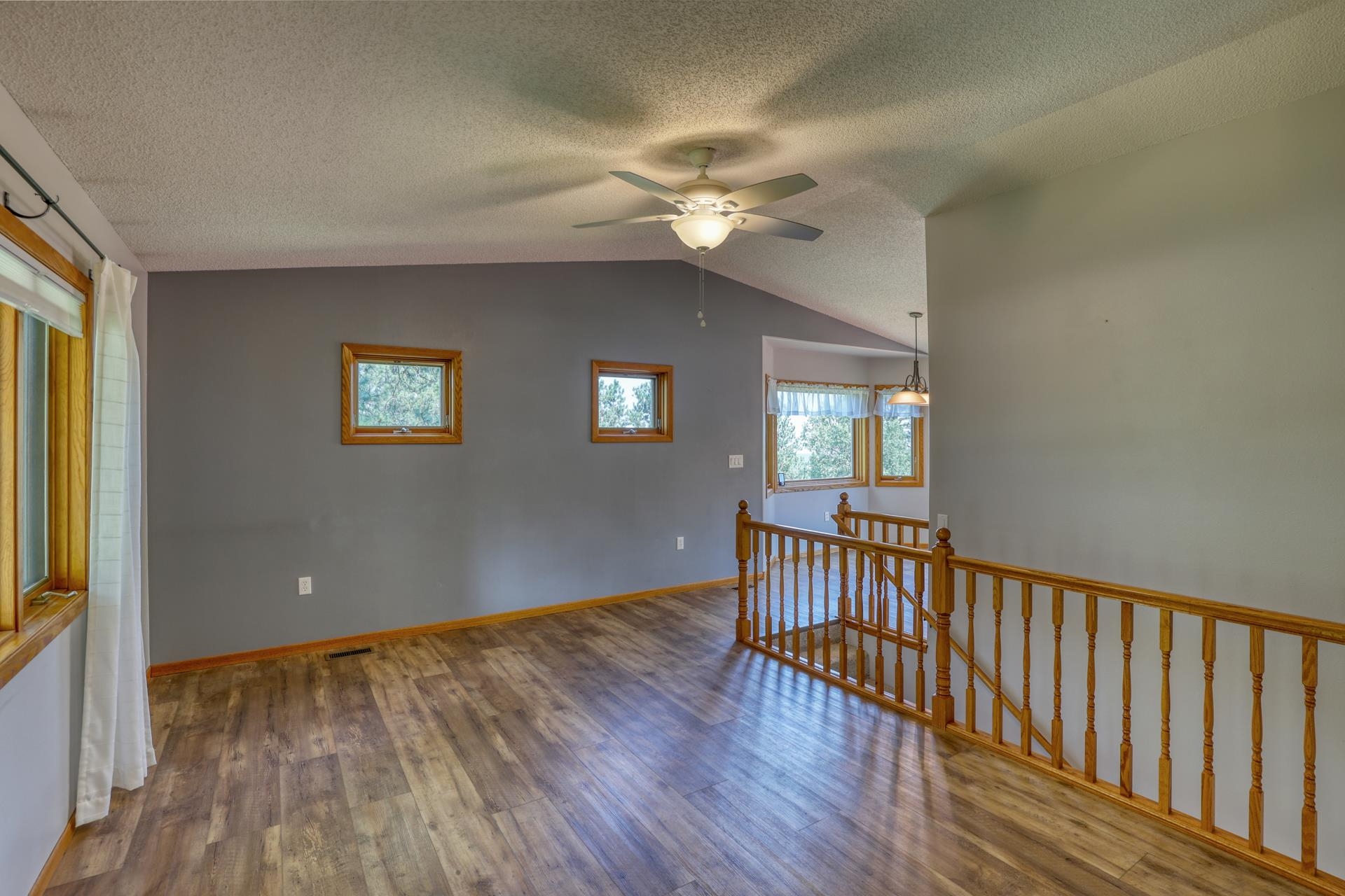 Sturgis, South Dakota 57785, United States, 4 Bedrooms Bedrooms, ,3 BathroomsBathrooms,Residential,Contingent,193991