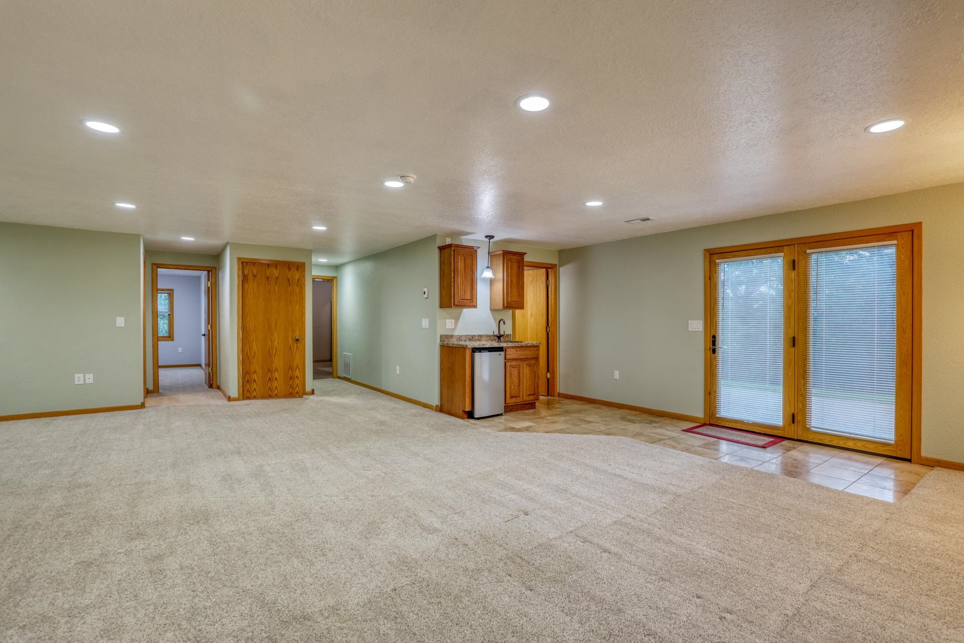 Sturgis, South Dakota 57785, United States, 4 Bedrooms Bedrooms, ,3 BathroomsBathrooms,Residential,Contingent,193991