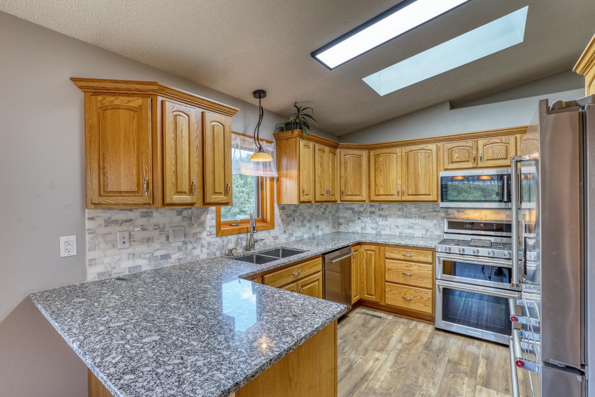 Sturgis, South Dakota 57785, United States, 4 Bedrooms Bedrooms, ,3 BathroomsBathrooms,Residential,Contingent,193991