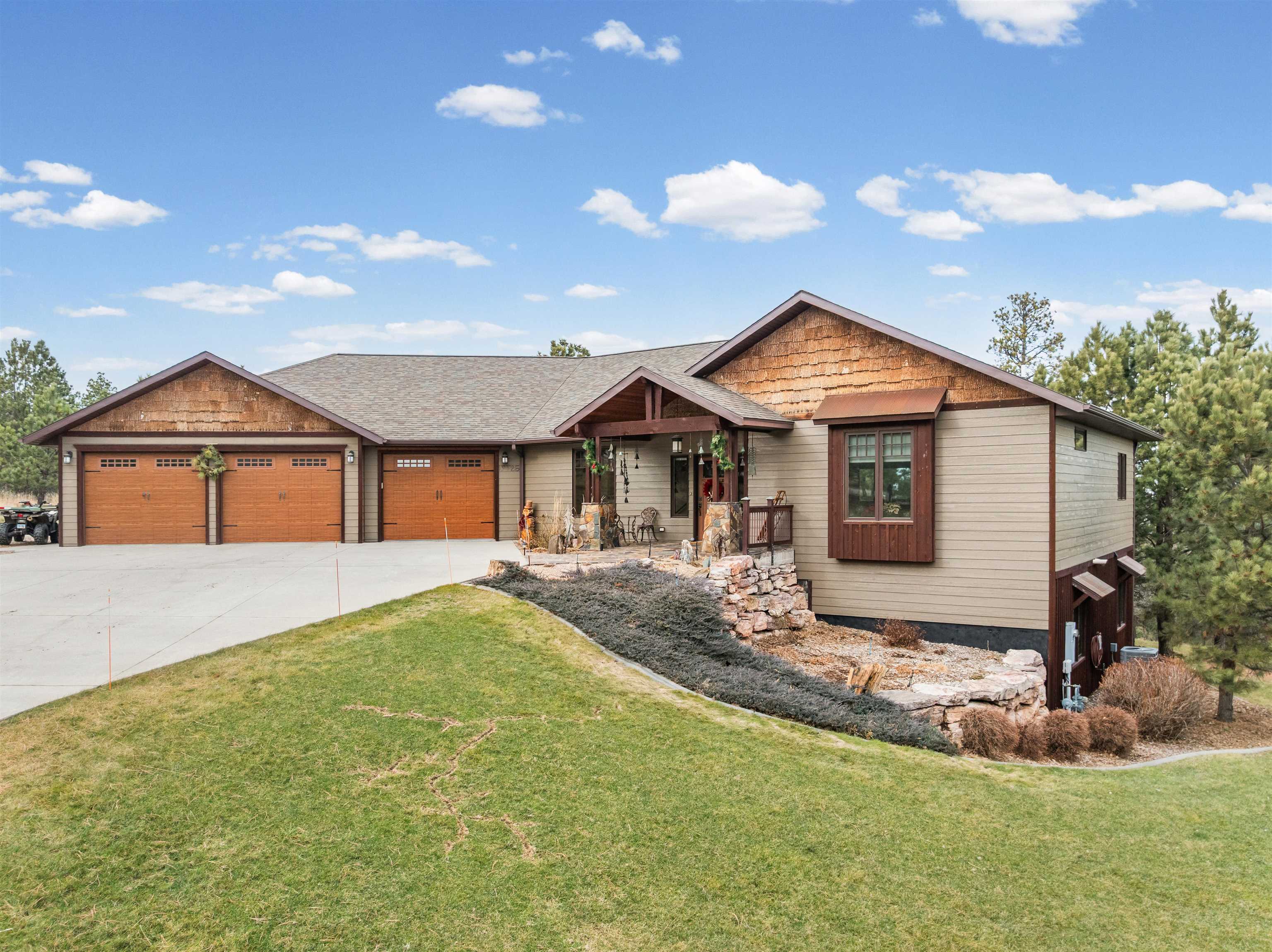 Photo 1 of 32 — 19925 Gobbler Road, Spearfish, SD 57783