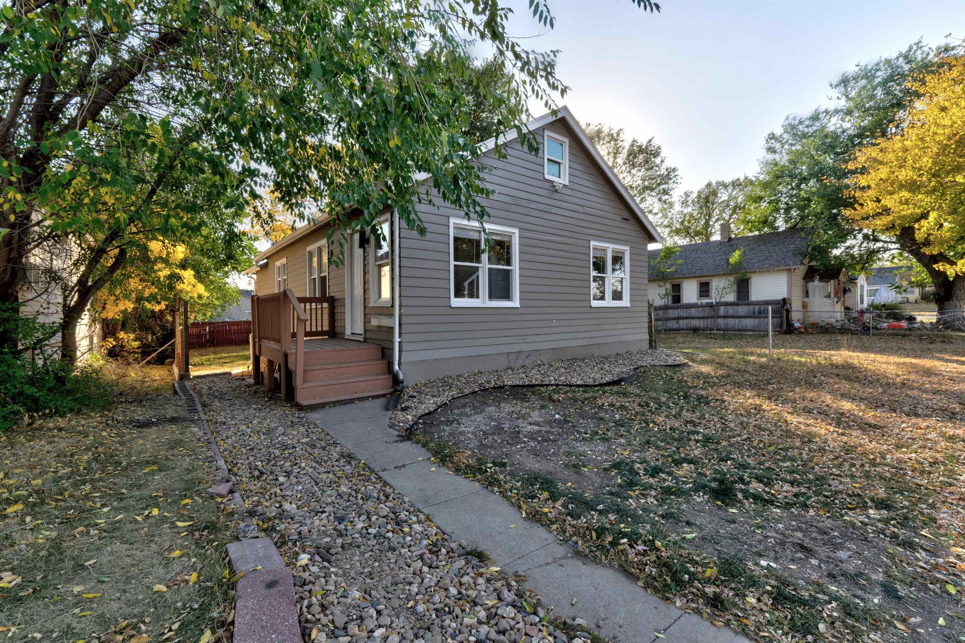 625 Saint Cloud St, Rapid City, SD 57701
