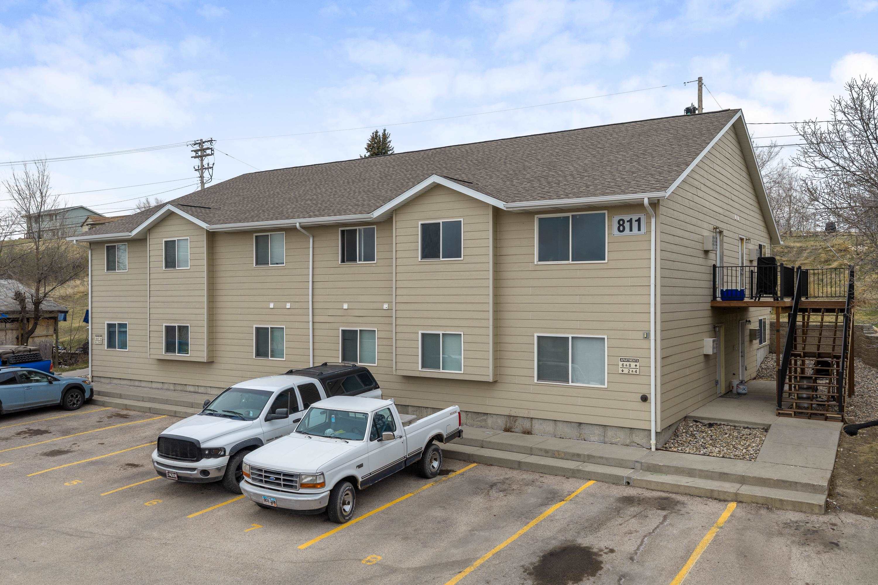 Photo 1 of 17 — 811 Mallow Street, Rapid City, SD 57701