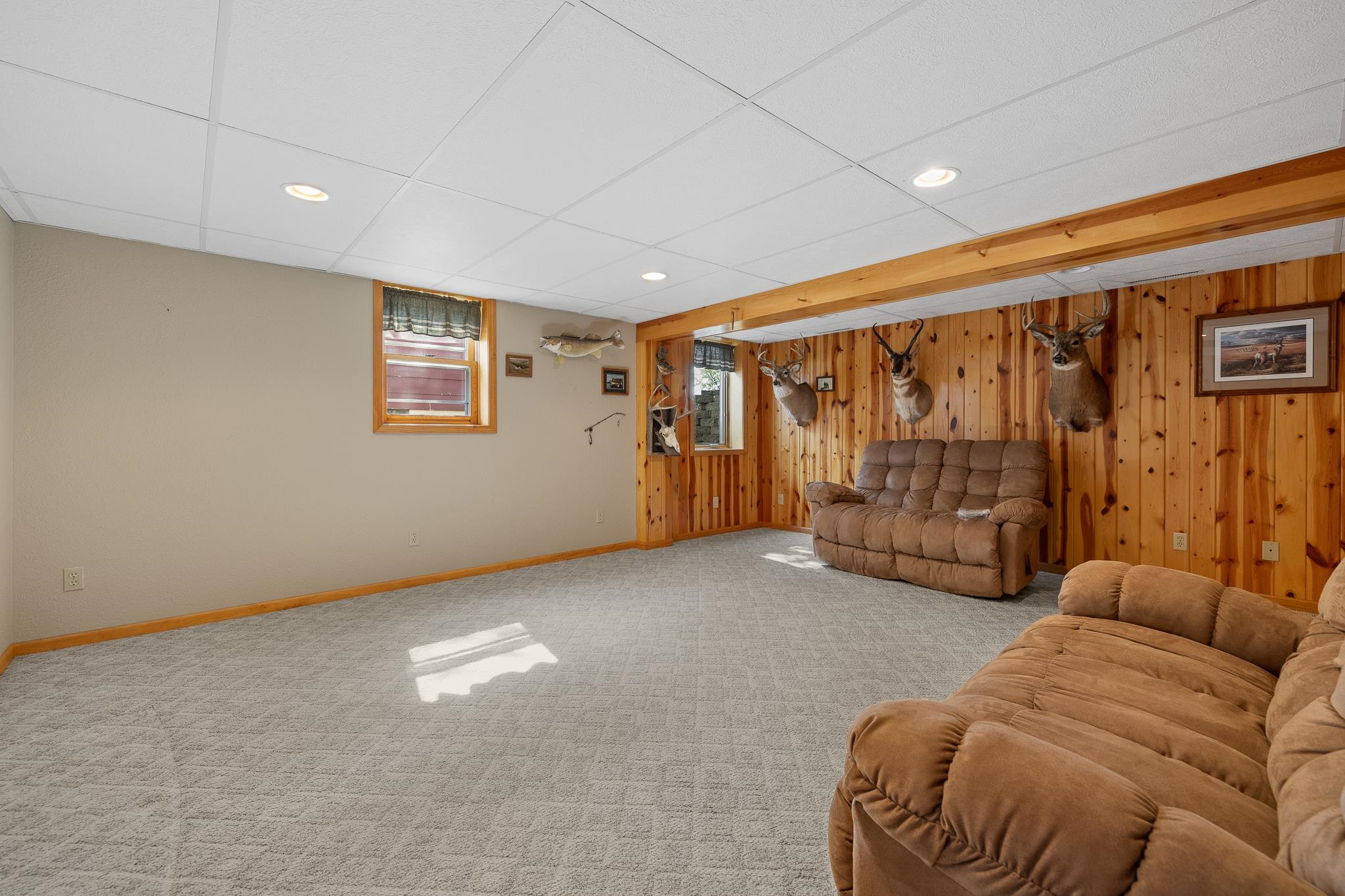 Rapid City, South Dakota 57702, United States, 4 Bedrooms Bedrooms, ,2 BathroomsBathrooms,Residential,Active,155998