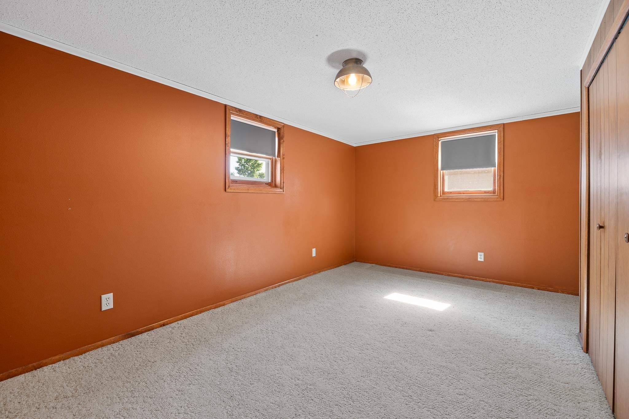 Rapid City, South Dakota 57702, United States, 4 Bedrooms Bedrooms, ,2 BathroomsBathrooms,Residential,Active,155998