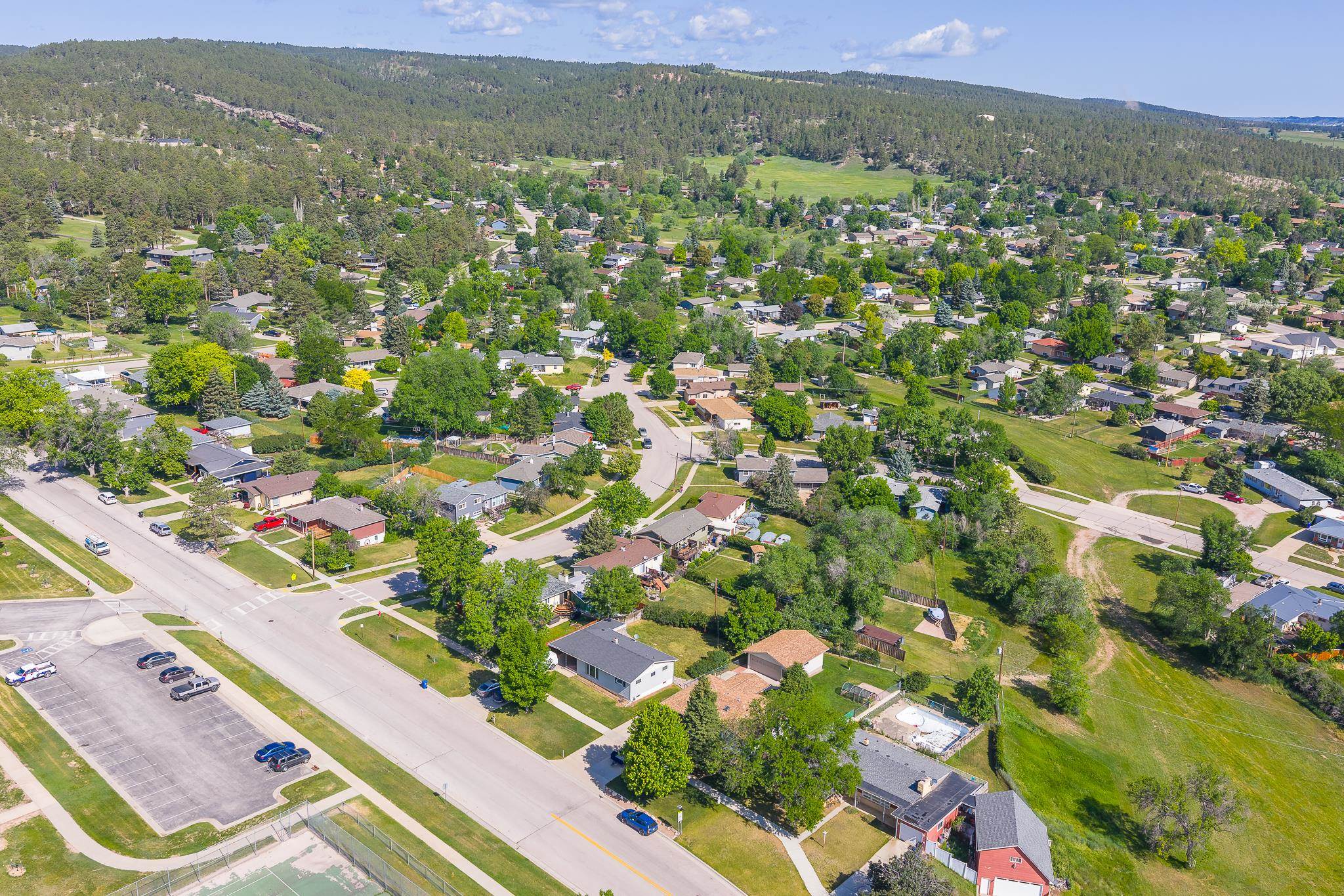 Rapid City, South Dakota 57702, United States, 4 Bedrooms Bedrooms, ,2 BathroomsBathrooms,Residential,Active,155998