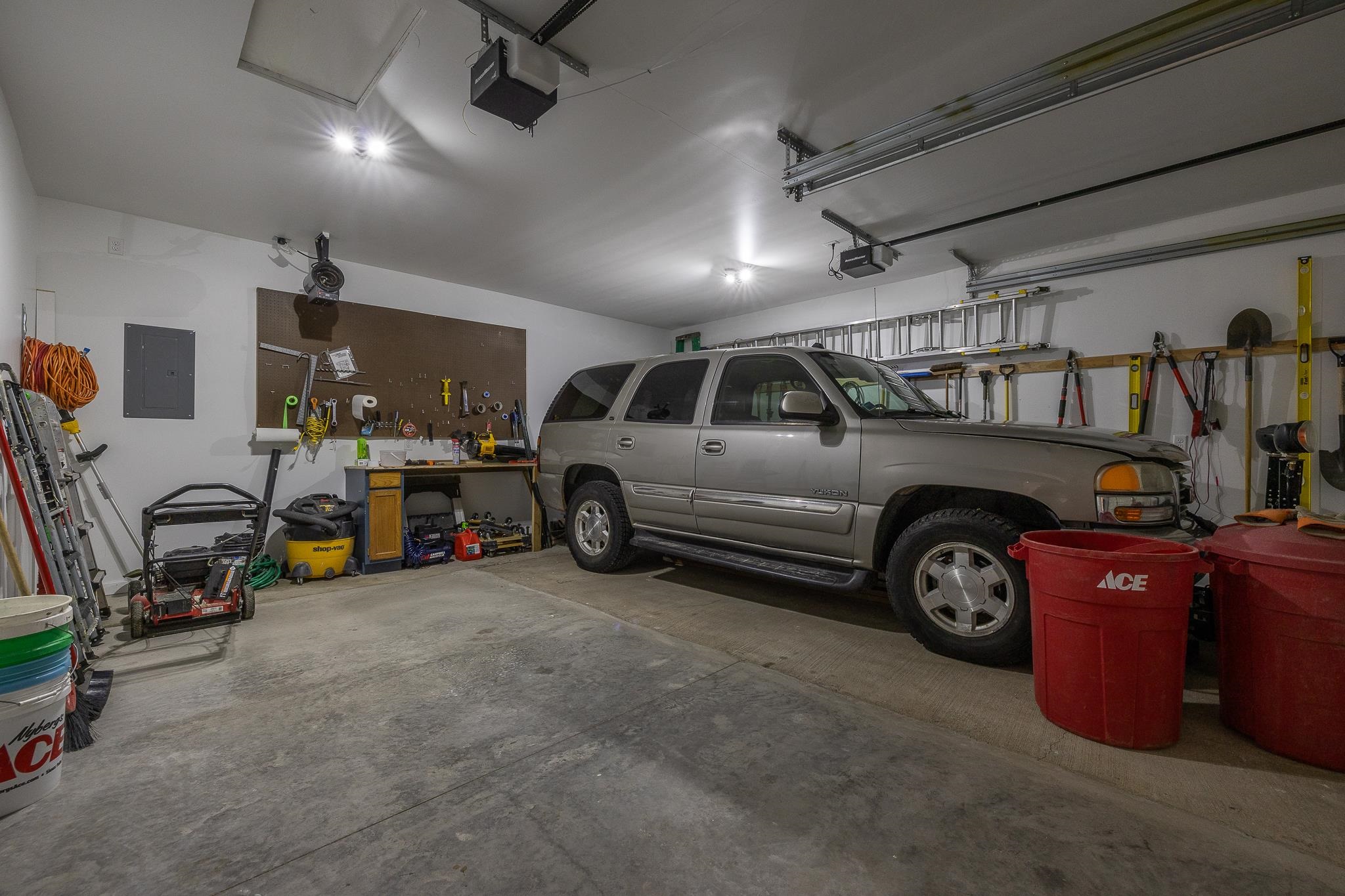 Lead, South Dakota 57754, United States, 4 Bedrooms Bedrooms, ,3 BathroomsBathrooms,Residential,Contingent,126018