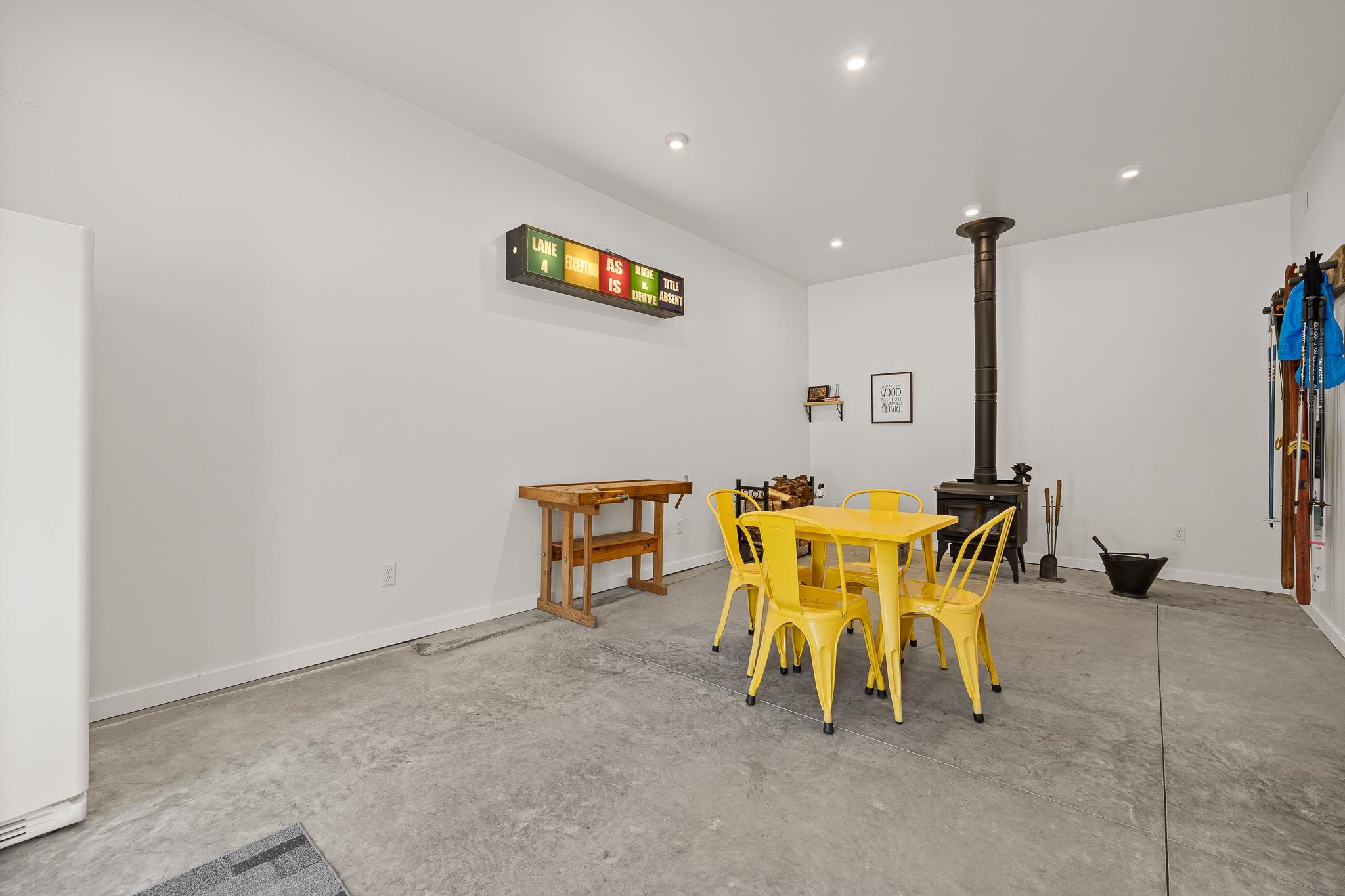 Lead, South Dakota 57754, United States, 4 Bedrooms Bedrooms, ,3 BathroomsBathrooms,Residential,Contingent,126018